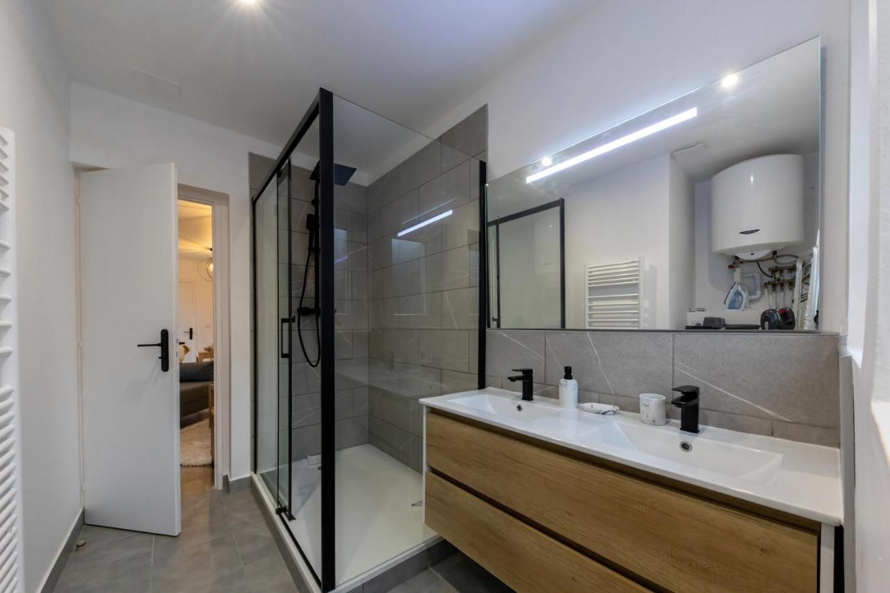 אקס-לה-טרמה Les Appartements De Clelia מראה חיצוני תמונה